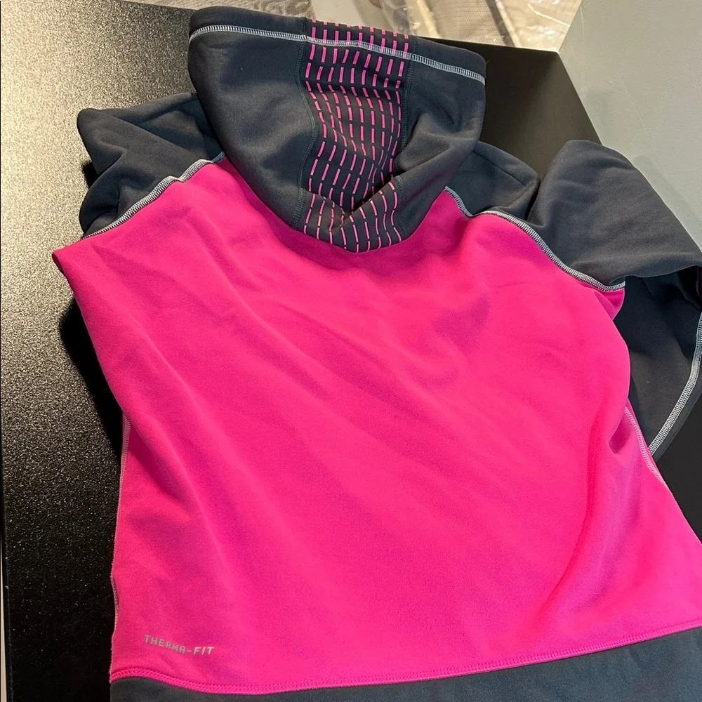 Nike‎ Women's Vibrant Pink and Charcoal Jacket